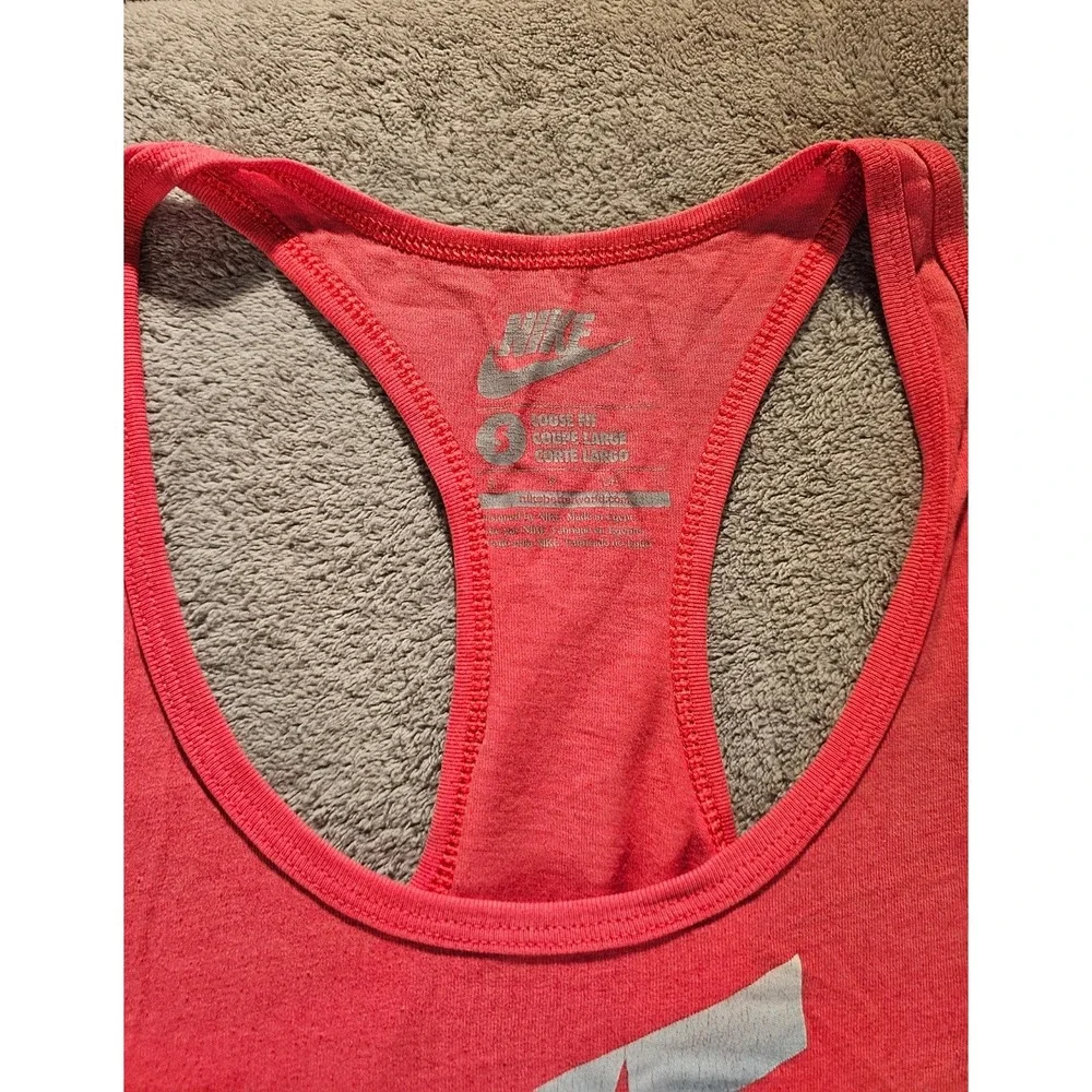 Nike Womens Loose Fit Racerback Tank Top Coral Pink Ombre Swoosh Logo Size S